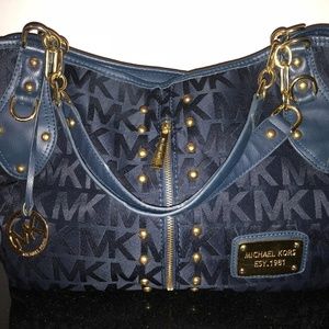 Michael Kors purse